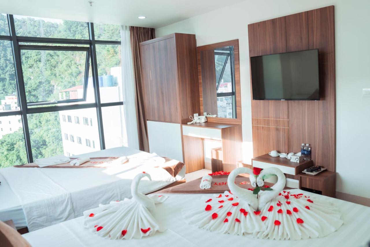 Hong Quang Hotel 깟바 외부 사진