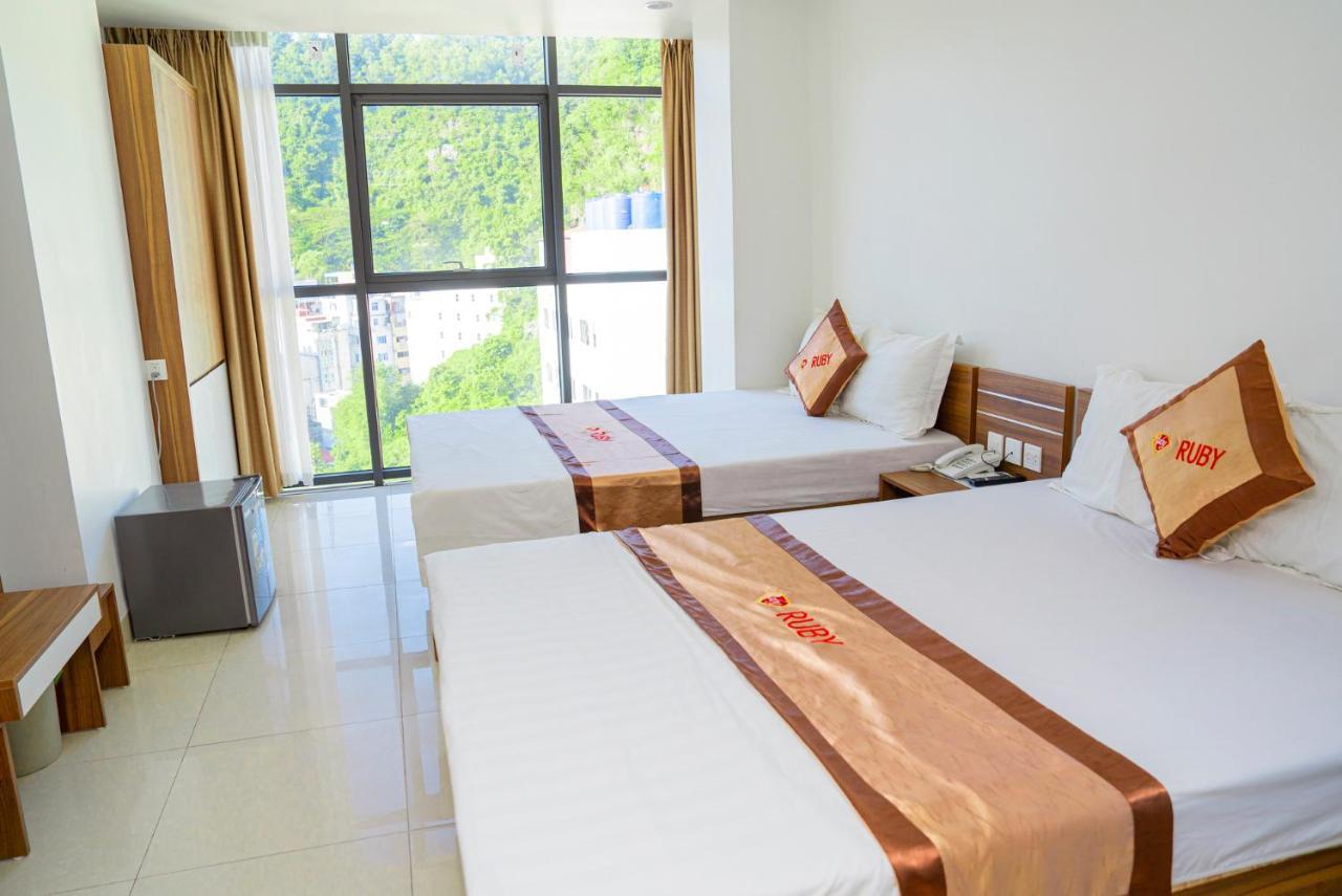 Hong Quang Hotel 깟바 외부 사진